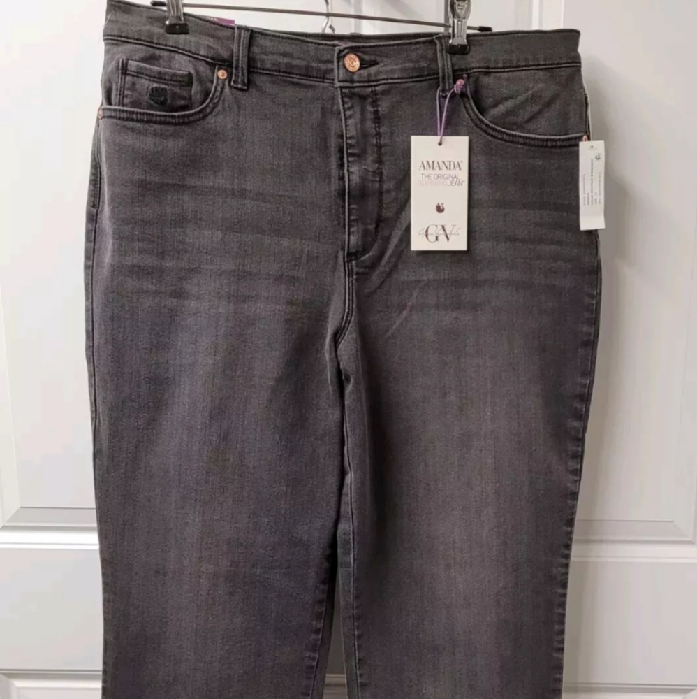 Gloria Vanderbilt Amanda Women's Jeans Size: 16 Average Slimming Jean
